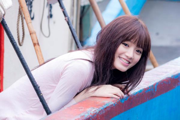    台湾美女林岗怡Didy《粉色少女》户外写真，青春甜美笑容清新治愈，邻家少女灵动私房照第4张图片