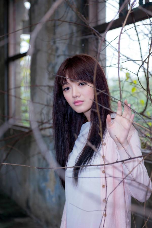    台湾美女林岗怡Didy《粉色少女》户外写真，青春甜美笑容清新治愈，邻家少女灵动私房照第16张图片