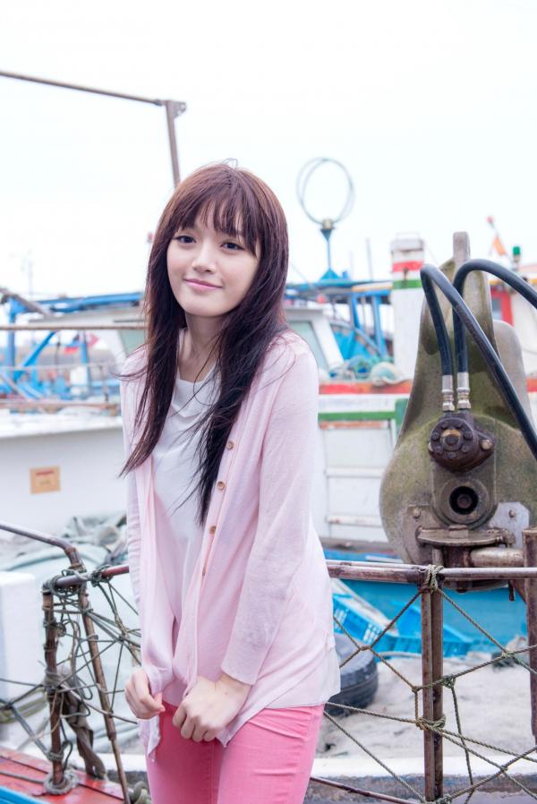    台湾美女林岗怡Didy《粉色少女》户外写真，青春甜美笑容清新治愈，邻家少女灵动私房照第21张图片