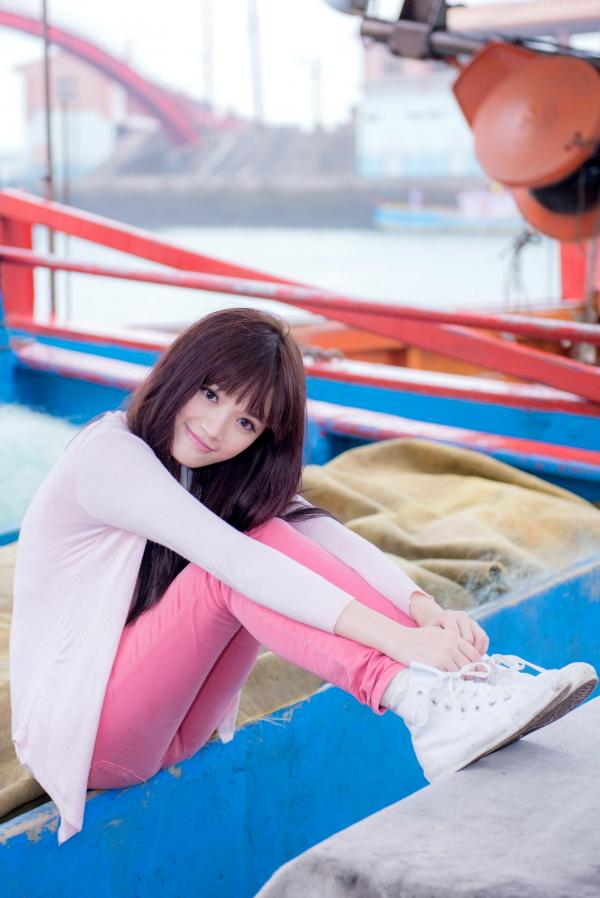    台湾美女林岗怡Didy《粉色少女》户外写真，青春甜美笑容清新治愈，邻家少女灵动私房照第33张图片