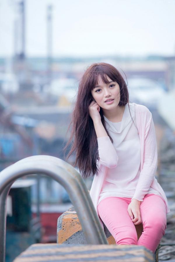    台湾美女林岗怡Didy《粉色少女》户外写真，青春甜美笑容清新治愈，邻家少女灵动私房照第58张图片