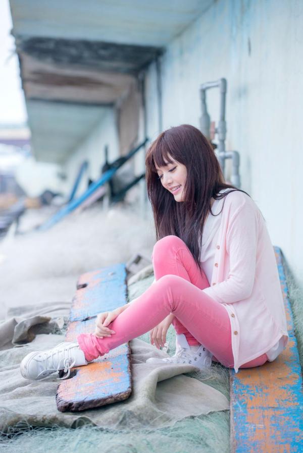    台湾美女林岗怡Didy《粉色少女》户外写真，青春甜美笑容清新治愈，邻家少女灵动私房照第68张图片