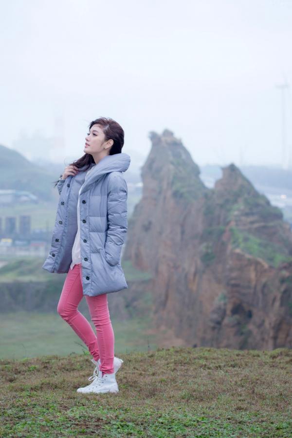    台湾美女林岗怡Didy《粉色少女》户外写真，青春甜美笑容清新治愈，邻家少女灵动私房照第77张图片