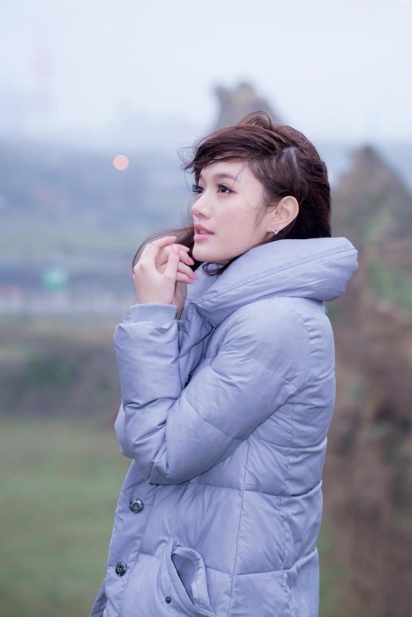    台湾美女林岗怡Didy《粉色少女》户外写真，青春甜美笑容清新治愈，邻家少女灵动私房照第86张图片