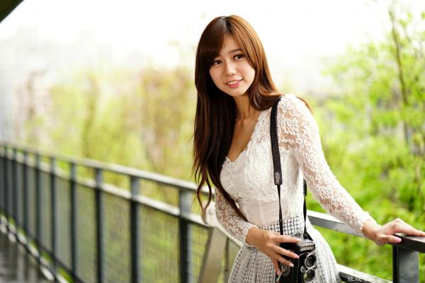    台湾正妹张芸菁：东海大学二校区唯美写真，优雅OL制服展现清新动人气质第157张图片