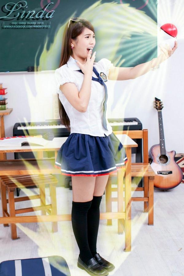    台湾正妹琳妲(林羿祯)甜美学妹校园风写真集，清新校服制服造型演绎青春活力第18张图片