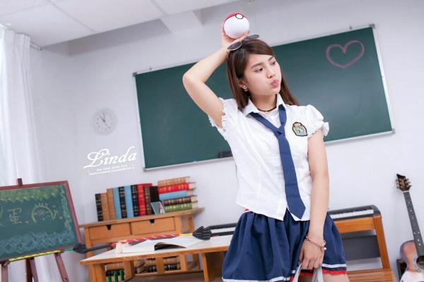    台湾正妹琳妲(林羿祯)甜美学妹校园风写真集，清新校服制服造型演绎青春活力第28张图片