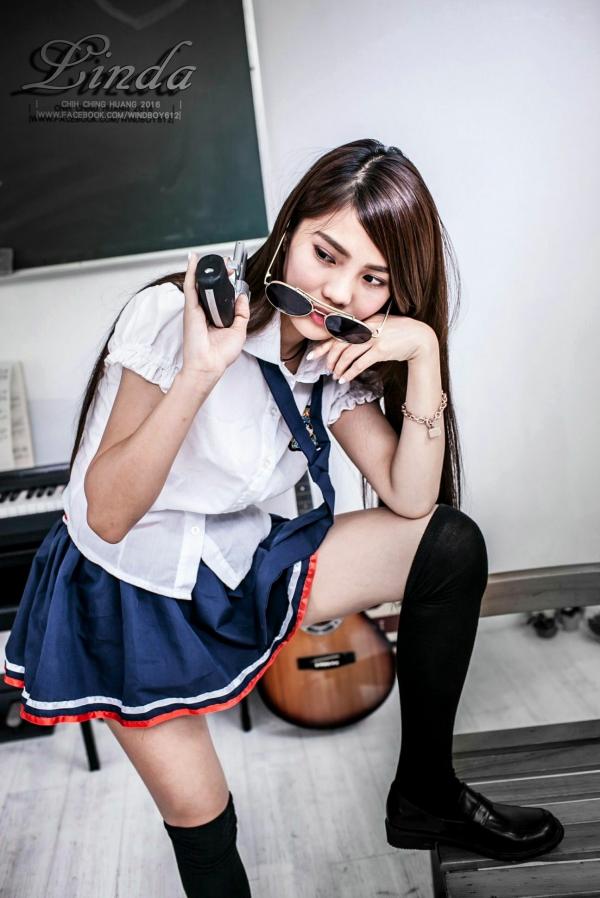    台湾正妹琳妲(林羿祯)甜美学妹校园风写真集，清新校服制服造型演绎青春活力第38张图片