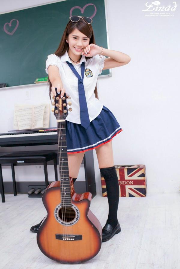    台湾正妹琳妲(林羿祯)甜美学妹校园风写真集，清新校服制服造型演绎青春活力第40张图片