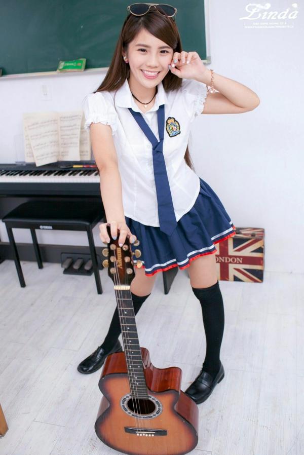    台湾正妹琳妲(林羿祯)甜美学妹校园风写真集，清新校服制服造型演绎青春活力第41张图片