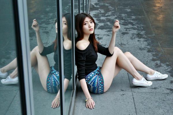    台湾正妹_ Brindy薛薛《板橋外拍》时尚街拍写真，演绎都市清纯邻家女神范儿[67P]第20张图片