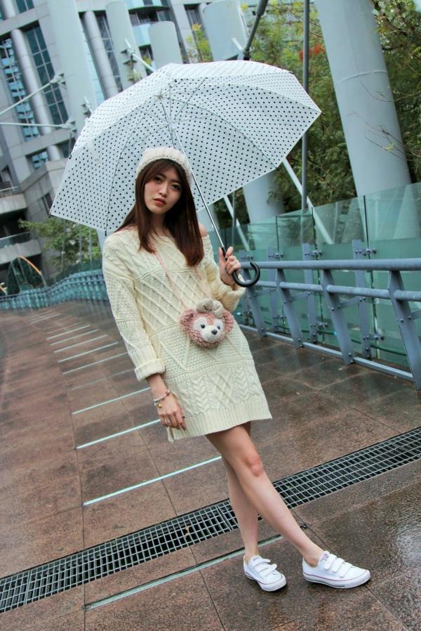    台湾正妹_ Brindy薛薛《板橋外拍》时尚街拍写真，演绎都市清纯邻家女神范儿[67P]第32张图片