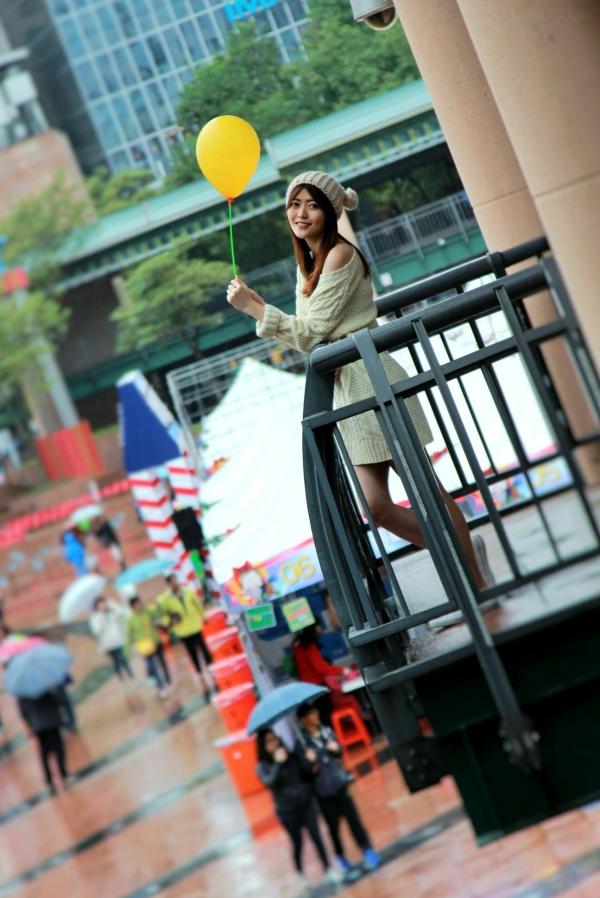    台湾正妹_ Brindy薛薛《板橋外拍》时尚街拍写真，演绎都市清纯邻家女神范儿[67P]第47张图片