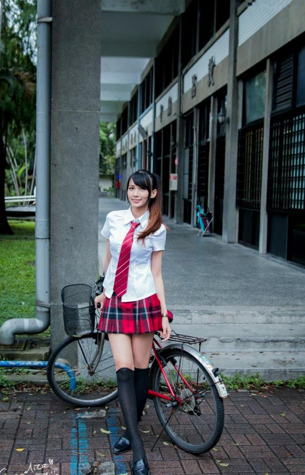    台湾模特蔡译心Candice《你的名字》同人写真：清纯JK校服校园漫步，治愈系美少女人气力作第2张图片