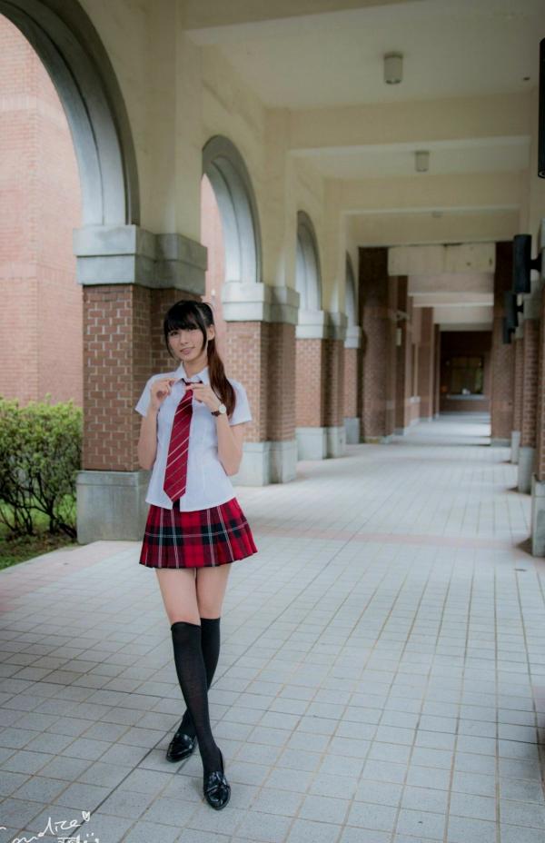    台湾模特蔡译心Candice《你的名字》同人写真：清纯JK校服校园漫步，治愈系美少女人气力作第11张图片