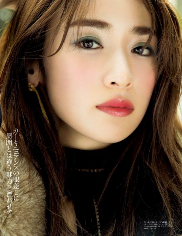    FLASH杂志写真：桥本梨菜、松井珠理奈、浅川梨奈、向井地美音、佐久间由衣、山崎真实，比基尼夏日BBQ与冬日优雅大片[124P]第28张图片