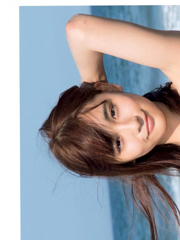    FLASH杂志写真：桥本梨菜、松井珠理奈、浅川梨奈、向井地美音、佐久间由衣、山崎真实，比基尼夏日BBQ与冬日优雅大片[124P]第113张图片