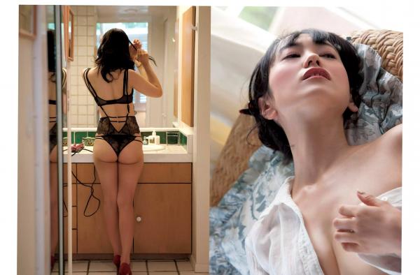    FLASH杂志写真：松井珠理奈、桥本爱实等艺人精选特辑，收录室内私房诱惑与沙滩运动比基尼美拍，多角度展示女性曼妙身姿与健康活力，极具视觉观赏性的经典写真 2015.10.13第12张图片