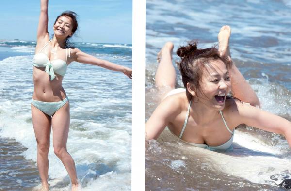    FLASH杂志写真2015合集：柳ゆり菜、深田恭子等女神沙滩泳池比基尼清新诱惑写真第15张图片