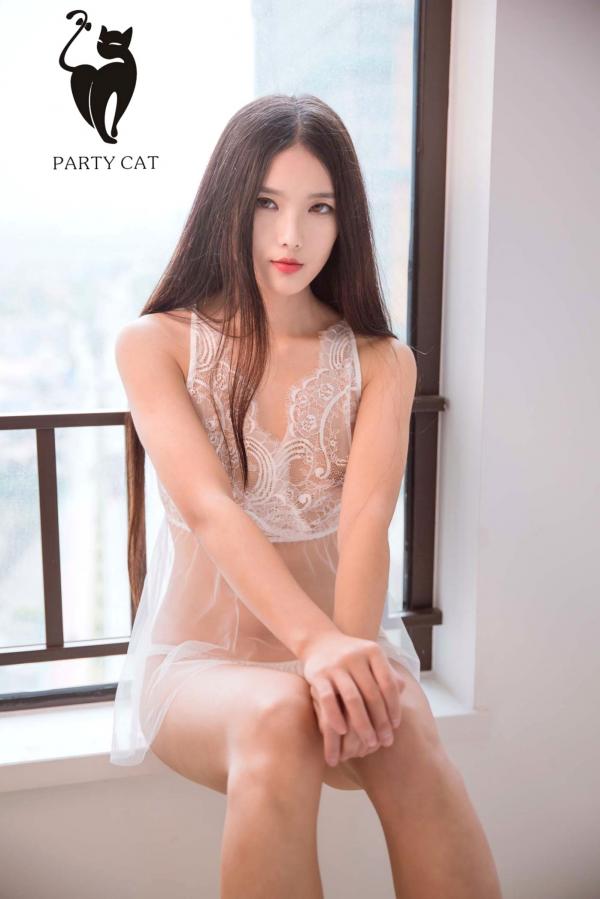    特刊：轰趴猫新年特刊 私房写真大尺度诱惑 纯欲女神极致白嫩出镜第16张图片