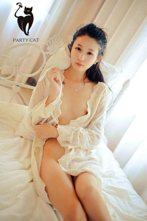    [PARTYCAT]轰趴猫新年特刊无圣光套图：清纯女神私房诱惑，极品内衣大尺度写真[109P]第83张图片
