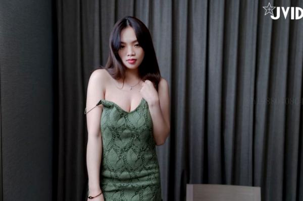    JVID写真：火辣巨乳女房东角色扮演，私房诱惑大尺度系列套图与视频第6张图片