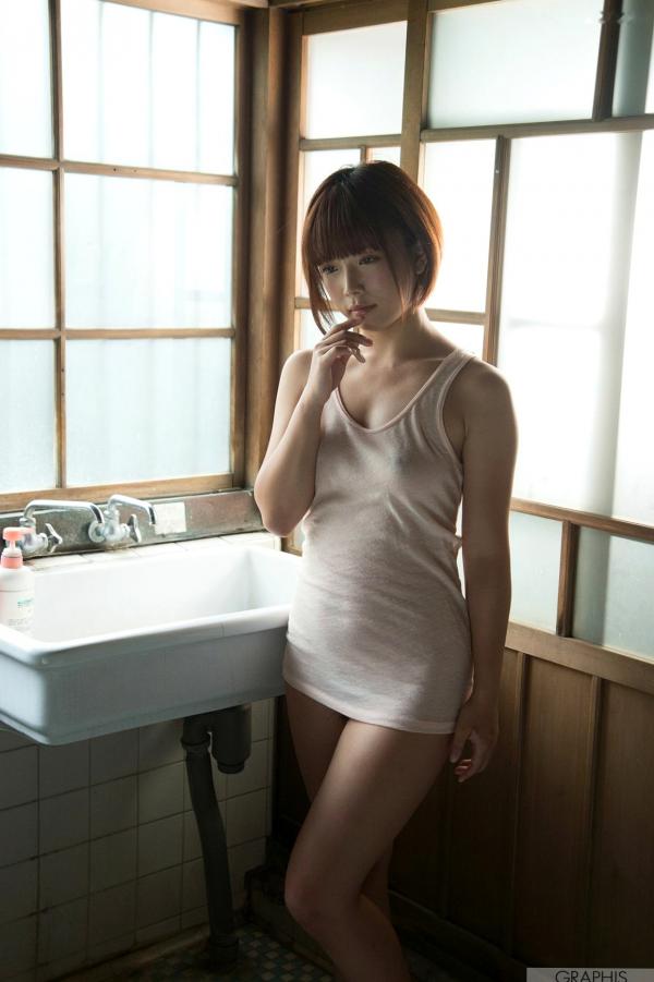紗倉まな 纱仓真菜  Graphis 纱仓真奈《Summernude》清新夏日假日私房性感写真第12张图片