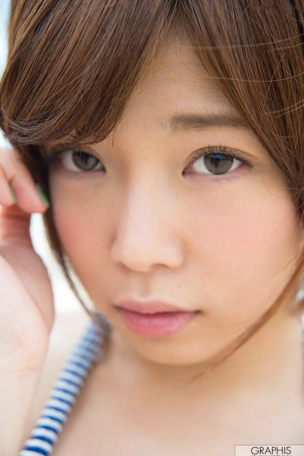紗倉まな 纱仓真菜  Graphis_紗倉まな《Kisses From You》户外海边黑丝比基尼私房写真集[43P]第19张图片