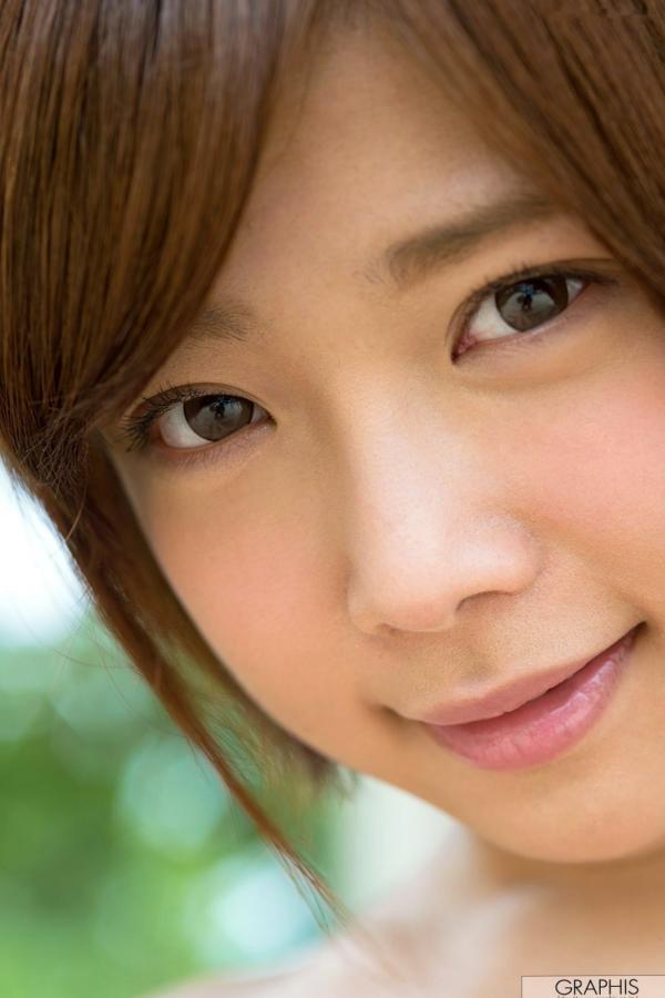 紗倉まな 纱仓真菜  Graphis_紗倉まな《Kisses From You》户外海边黑丝比基尼私房写真集[43P]第32张图片