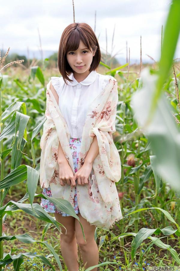 小島みなみ 小岛南  Graphis_小岛南《Can you come here!》清纯户外写真与浴室湿身诱惑合集第2张图片