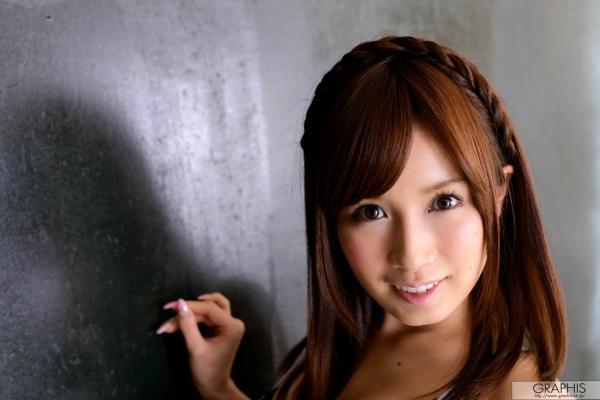 小島みなみ 小岛南  Graphis小岛みなみ写真集：展现童颜巨乳、性感私房诱惑与大胆秀美臀的迷人魅力第14张图片