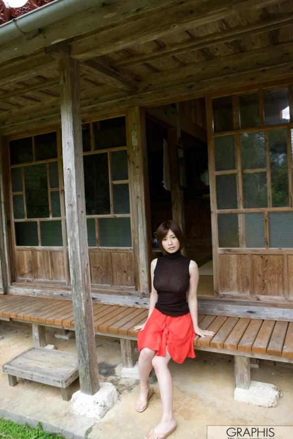 奥田咲 奥田咲  Graphis奥田咲《Bloom》清纯居家私房唯美写真，灵动双眸与诱惑曲线尽显迷人气质第32张图片