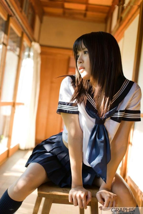 葵つかさ 葵司  Graphis 葵つかさ《Hollyhock》日系清纯校服与性感私房内衣写真集第13张图片