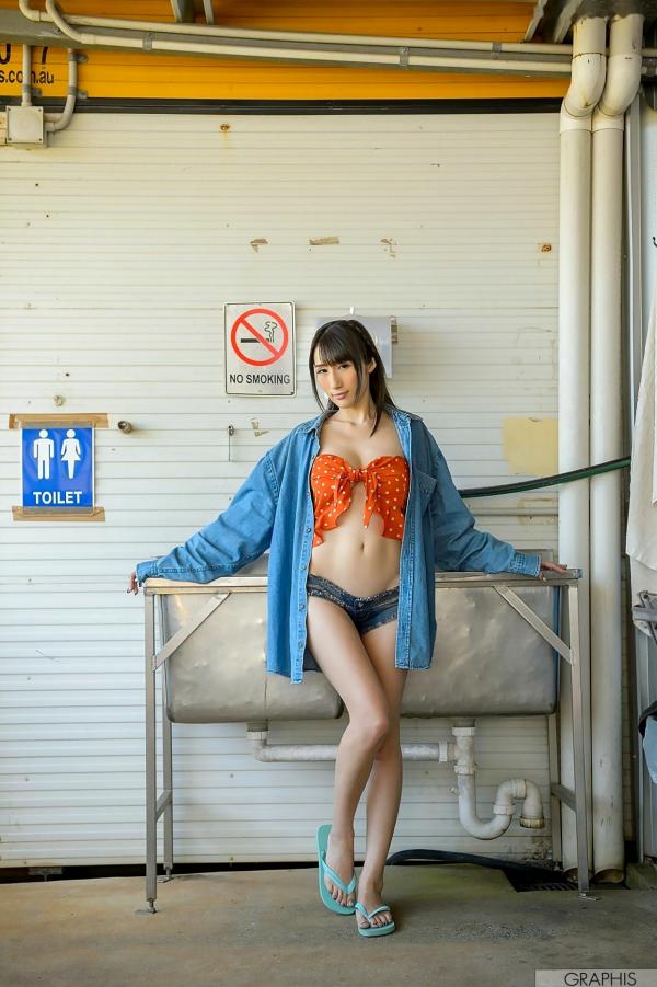 JULIA 京香  Graphis Special - JULIA《The Cool Beauty》日本女神高挑冷艳唯美私房街拍写真合集第32张图片