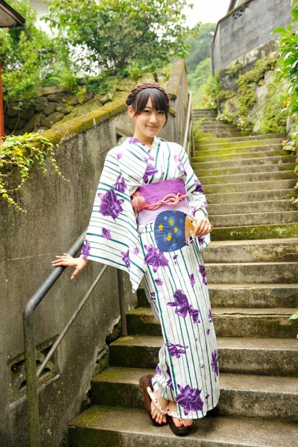 西野翔 西野翔  西野翔PB写真集《欲情の湯》：古朴和服漫步与温泉湿身诱惑，演绎日系清纯与性感的极致碰撞第5张图片