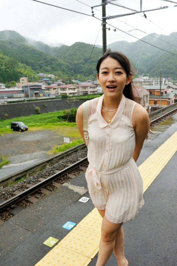 西野翔 西野翔  西野翔PB写真集《欲情の湯》：古朴和服漫步与温泉湿身诱惑，演绎日系清纯与性感的极致碰撞第36张图片