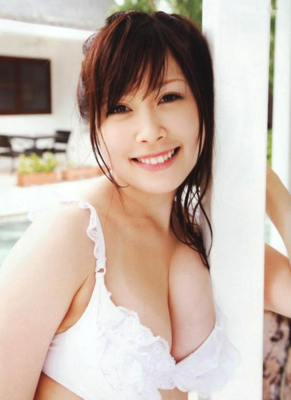山口理子 中西里菜  PB写真集_中西里菜《AKB48 Graduation》清纯校服与性感泳装私房美图合集 [90P]第6张图片