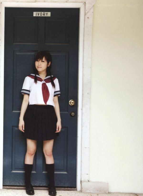 山口理子 中西里菜  PB写真集_中西里菜《AKB48 Graduation》清纯校服与性感泳装私房美图合集 [90P]第88张图片