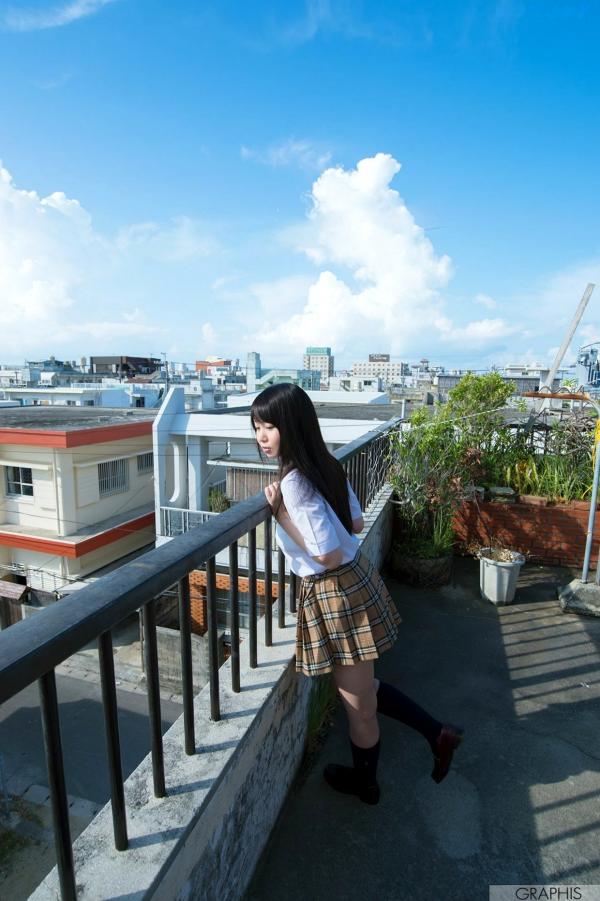 夢乃あいか 梦乃爱华  梦乃爱华 Graphis 户外林间与沙滩比基尼性感私房写真第9张图片