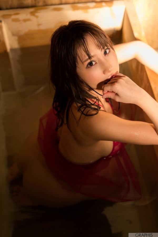 あやみ旬果 彩美旬果  Graphis_あやみ旬果《Sunbeams leaves》浴室火辣性感蕾丝写真、私房居家诱惑内衣特写套图 [29P]第29张图片