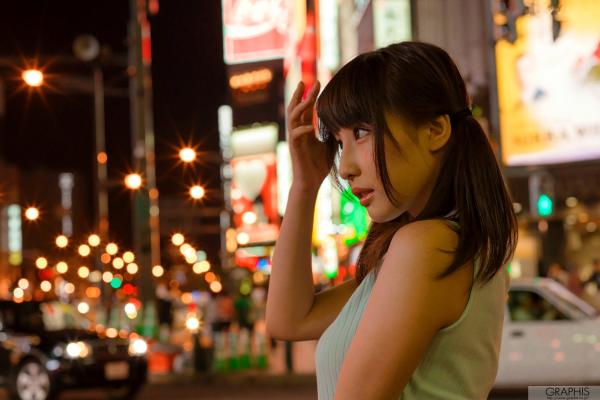 あやみ旬果 彩美旬果  Graphis_あやみ旬果《Beautiful Body》Gals户外写真集 [57P] 清纯颜值与热辣身材魅力呈现第31张图片