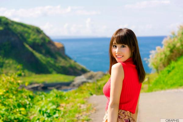 あやみ旬果 彩美旬果  Graphis_あやみ旬果《Beautiful Body》Gals户外写真集 [57P] 清纯颜值与热辣身材魅力呈现第42张图片