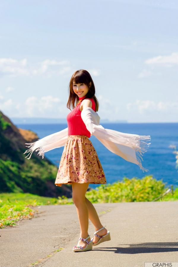 あやみ旬果 彩美旬果  Graphis_あやみ旬果《Beautiful Body》Gals户外写真集 [57P] 清纯颜值与热辣身材魅力呈现第43张图片