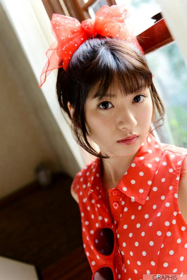 緒川りお 绪川里绪  绪川里绪 Graphis写真集：私房内衣诱惑与御姐魅影，尽显曼妙身姿！第32张图片