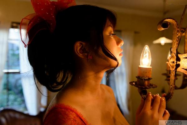 緒川りお 绪川里绪  绪川里绪 Graphis写真集：私房内衣诱惑与御姐魅影，尽显曼妙身姿！第35张图片