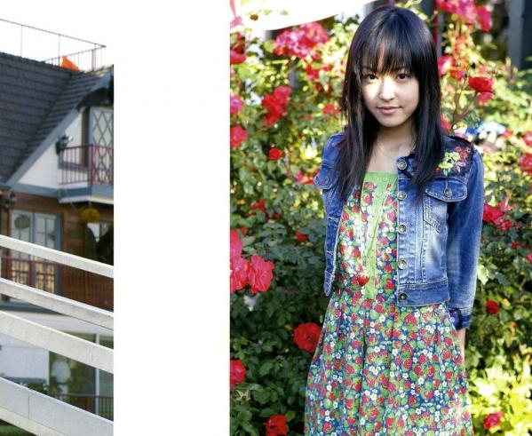 井上真央 井上真央  写真集_井上真央《Mao-Inoue-2007》高清旅拍图集_清纯自然异国街拍生活特辑[132P]第24张图片