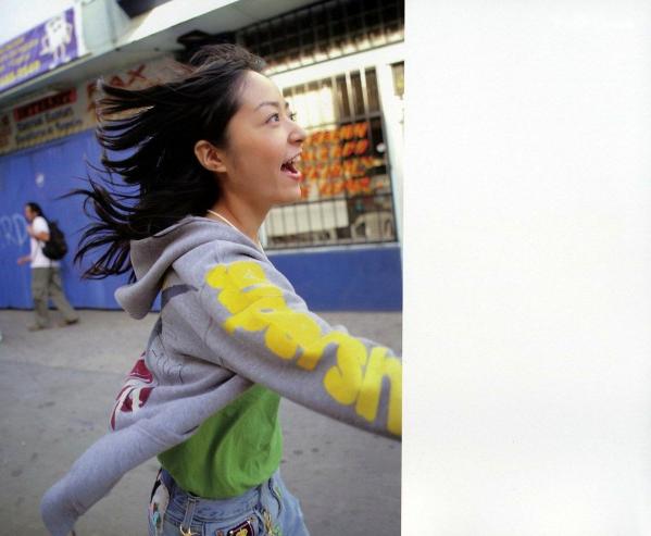 井上真央 井上真央  写真集_井上真央《Mao-Inoue-2007》高清旅拍图集_清纯自然异国街拍生活特辑[132P]第73张图片