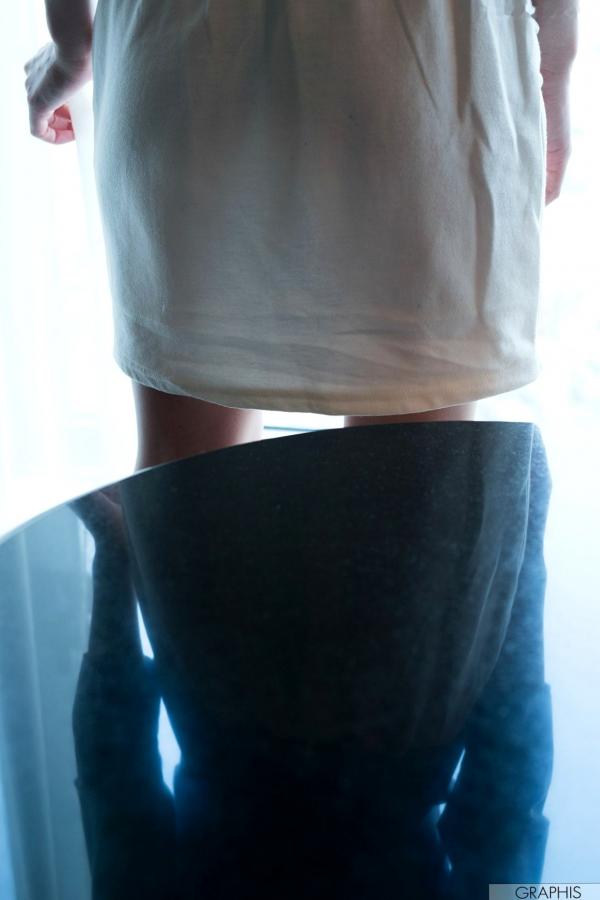 鈴村あいり 铃村爱里  Graphis_铃村爱里 (Airi Suzumura) 暖光卧房性感内衣写真集 Certain Existence第16张图片