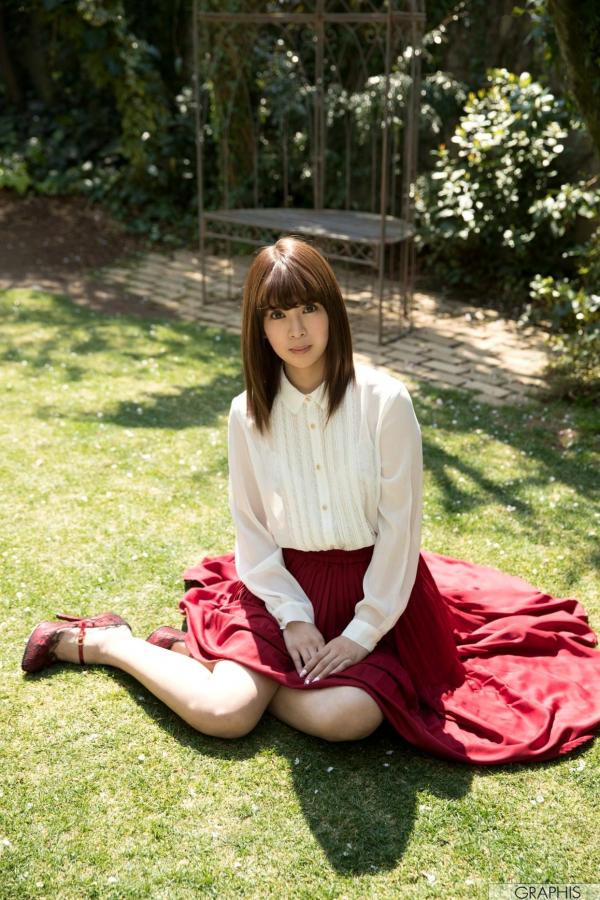 あんり   Graphis_ANRI《Happy-Go-Lucky》职场OL制服与清纯家居写真精选第27张图片