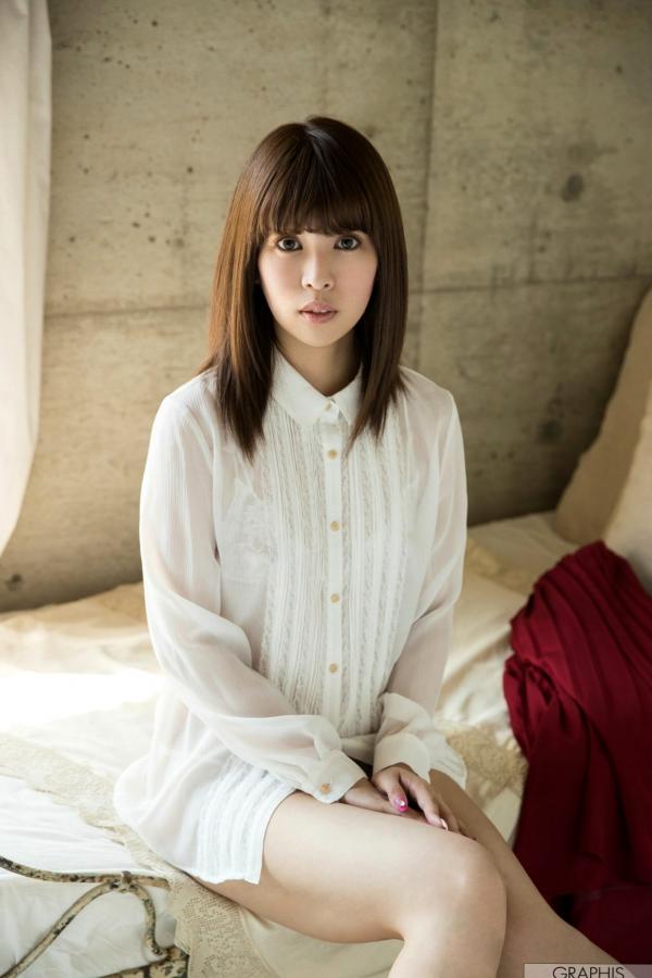 あんり   Graphis_ANRI《Happy-Go-Lucky》职场OL制服与清纯家居写真精选第32张图片